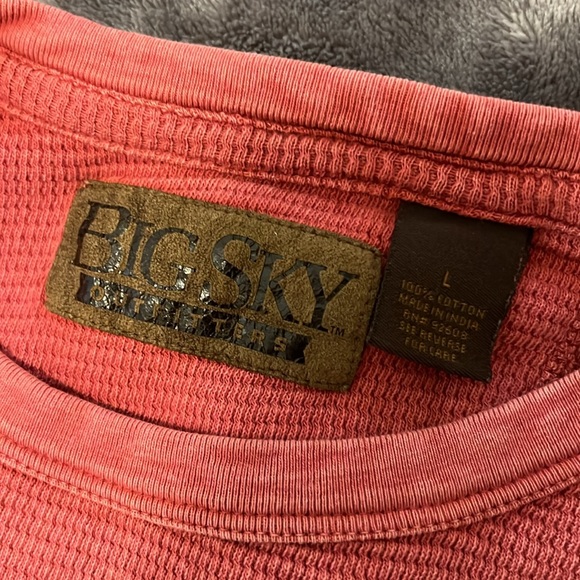 Salmon colored 100% cotton outdoors shirt / unisex - Picture 2 of 2